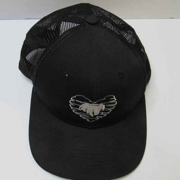 New Era 9/50 Mesh Trucker Adult Black Cap Hat Embroidered Heart Horse Snapback main image 9